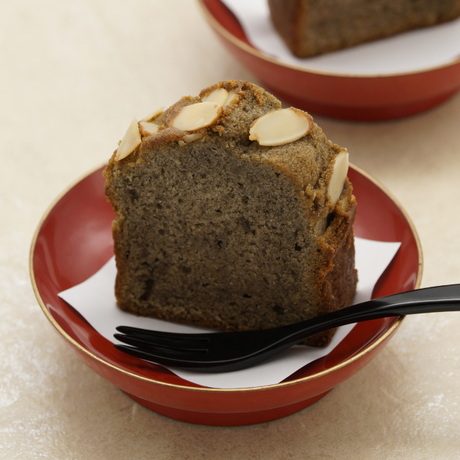 しっとりこく深い丹波黒豆ジャムのパウンドケーキ